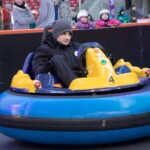 Szaleństwa na bumper cars'ach Zimowy Narodowy